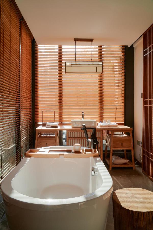 Uin Oriental Hotel Wuxi  Zewnętrze zdjęcie